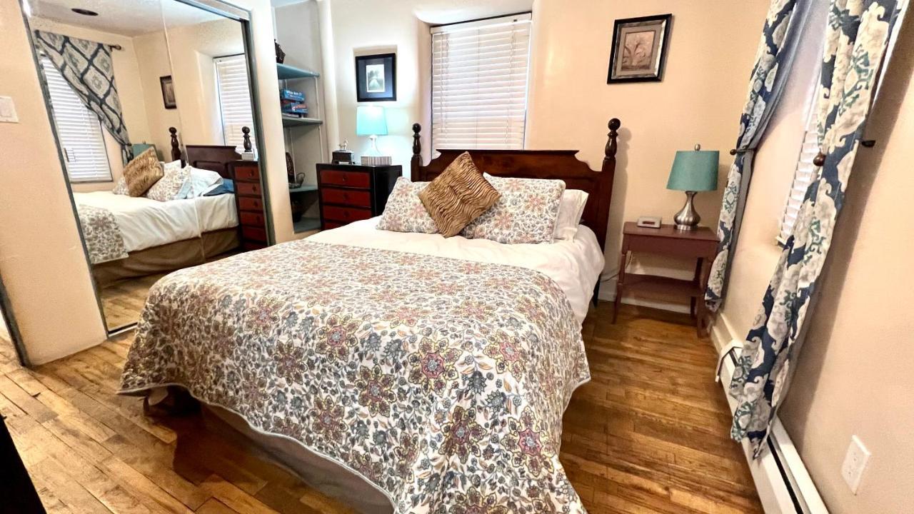 Casas De Guadalupe - Sante Fe Vacation Rentals サンタフェ エクステリア 写真