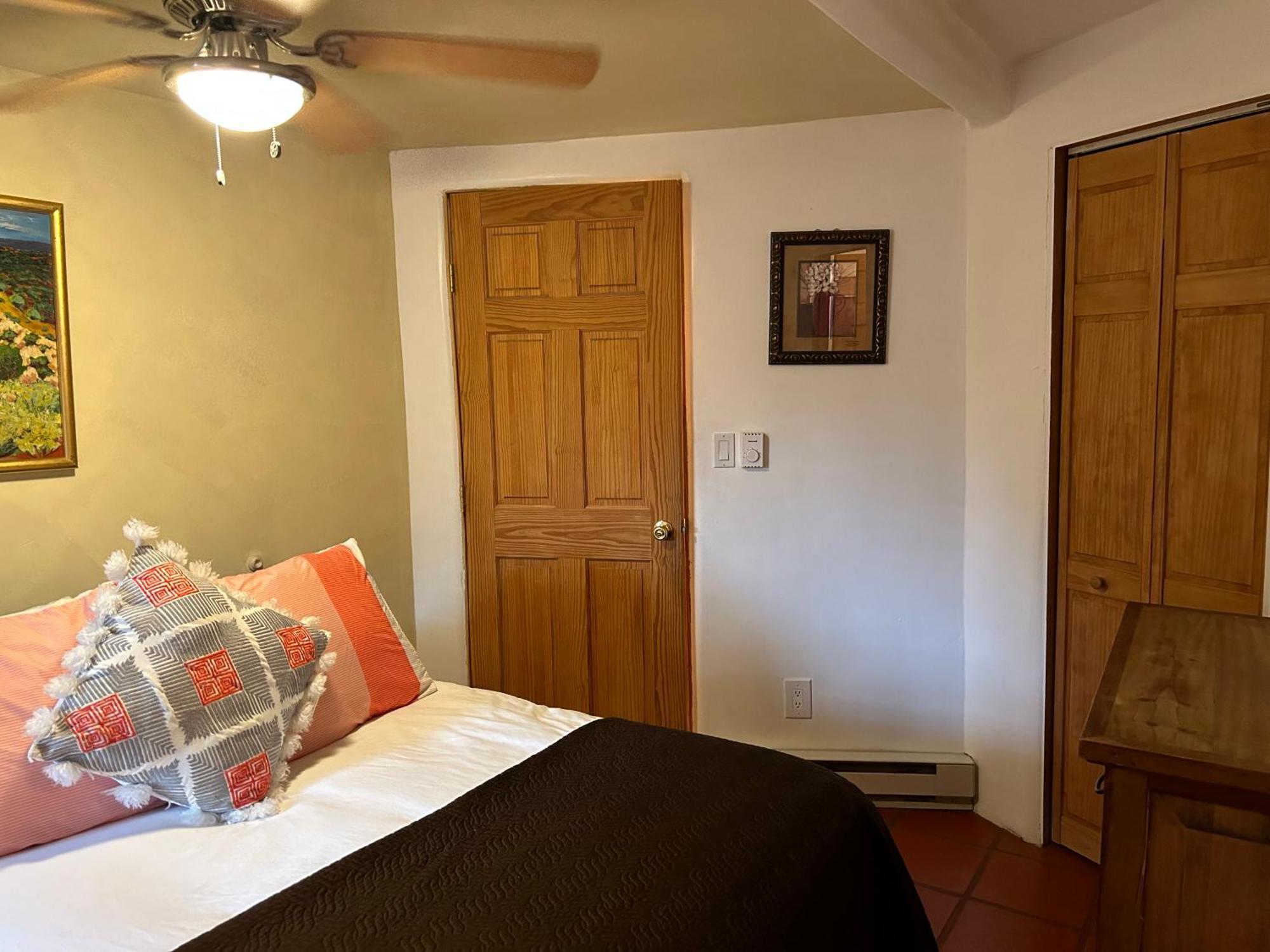 Casas De Guadalupe - Sante Fe Vacation Rentals サンタフェ エクステリア 写真