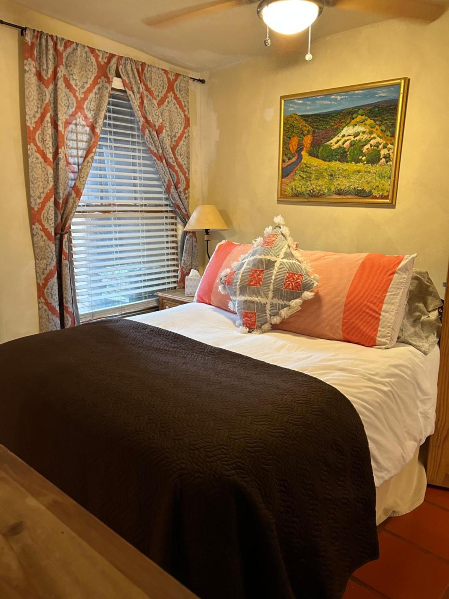 Casas De Guadalupe - Sante Fe Vacation Rentals サンタフェ エクステリア 写真